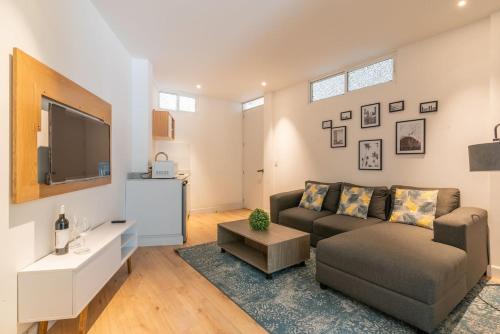 Stylish Quiet Studio, Smart Tv, Six Flags 1k in Mexico City, Mexico
