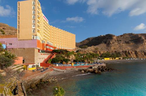 Diverhotel Odyssey Aguadulce