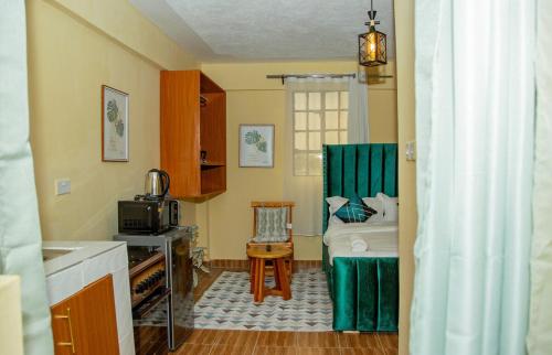Verdant Cozy Studio with WI-FI in 那纽基