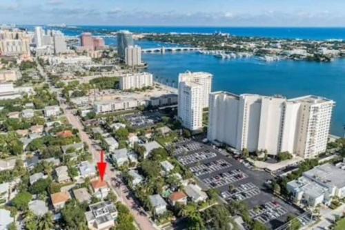 Olive Studio Apart Unit 3 By Pmi in Palm Beach International Airport