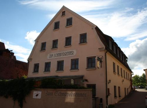 Hotelli välisilme, Zum Schnapsbrenner - Hotel garni in Spalt