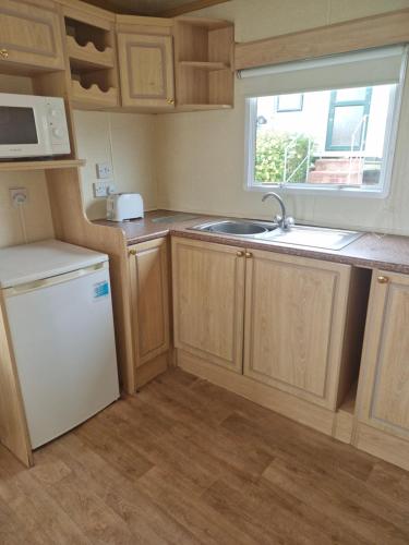 Caravan 26 fishguard holiday park in Fishguard