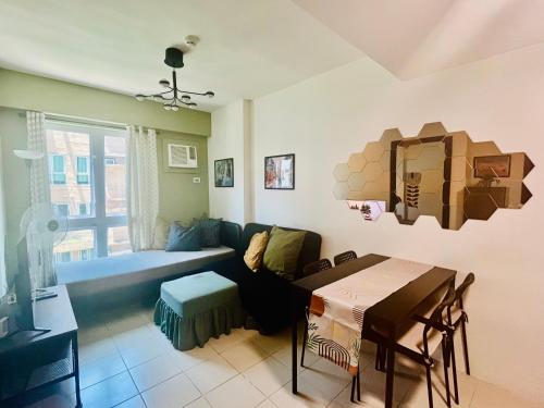 The Rochester, Bridgeview Tower - 1BR Apartment, Manille