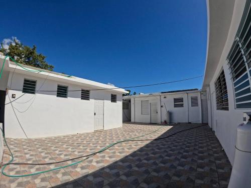 Wifi, Workspace , Perfect Location & Parking in Ponce