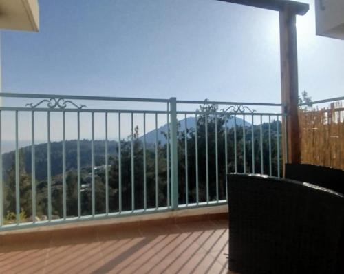 Avtalyon Wood accommodation in Hararit