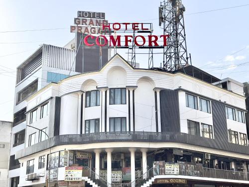 Hotel Comfort, Surat