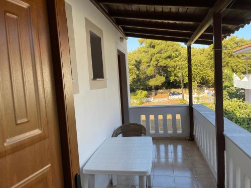 Matina's house in Valeontades