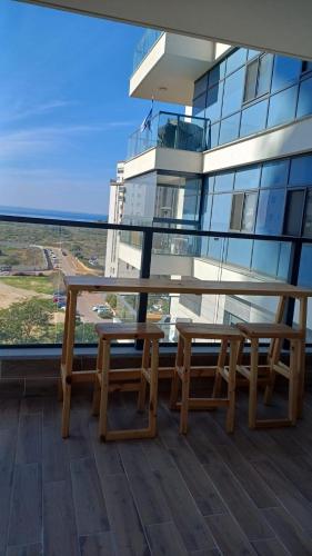דירת פאר מול חוף הים, H̱adera (foto 8)