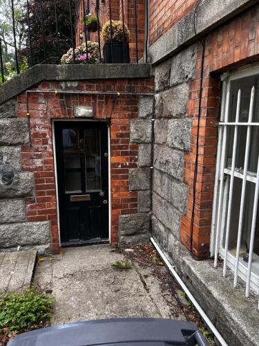 1 Bedroom Apartment Sandymount, Dublin (photo 10)
