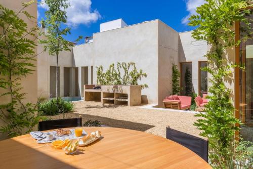 設施, Casa Jar in 哈拉福耶爾