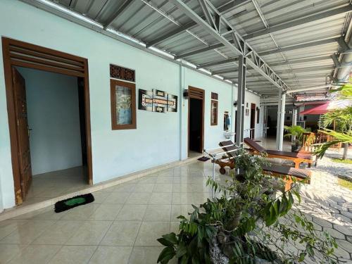 Lobby, Capital O 92615 Villa Utama D'alas Purwo in Tegaldlimo