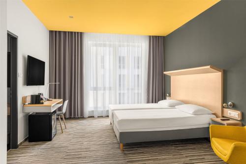 room detail thumbnail 1