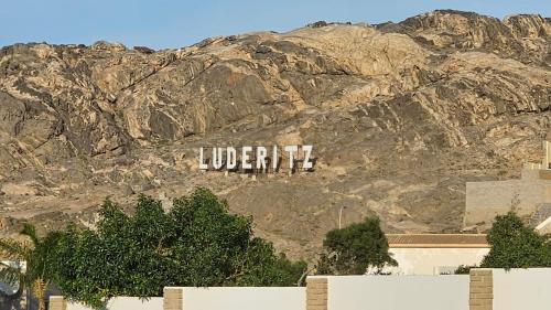 La Roca Self Catering & Accommodation in Luderitz