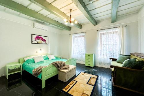 Nora Guest House - Happy Rentals in Nagygorbo