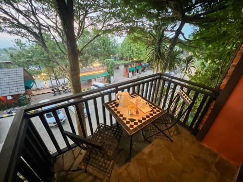 Edensor Hills & Resort in Babakan Madang
