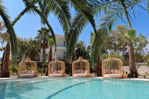 NUSA suites & villas