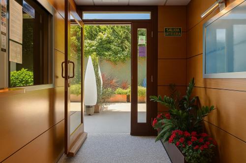 Apartamentos Turisticos Talaimendi - image 8