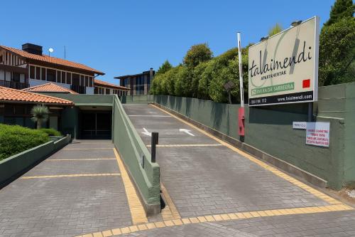 Apartamentos Turisticos Talaimendi - image 6