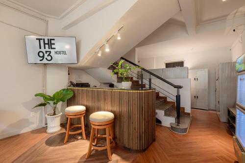 The 93 2