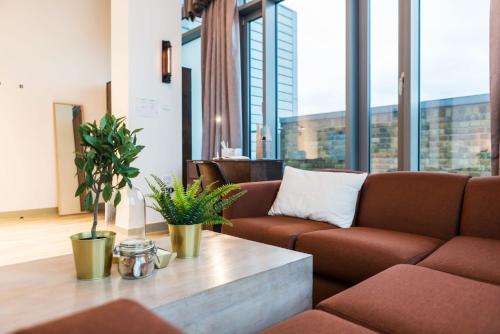 Chapter Aldgate London 3
