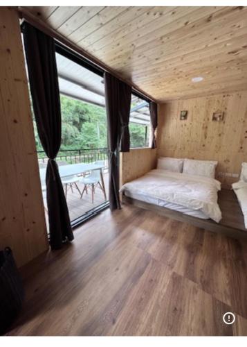 龜在銅三 in Okraj Tongluo