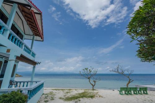 Charung by The Sea - 전망