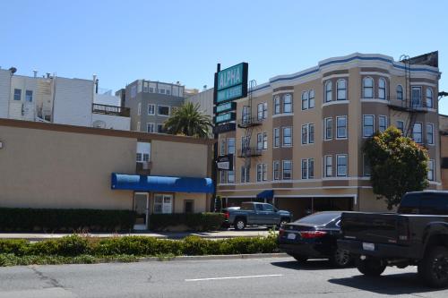Entrance, Alpha Inn and Suites near Baker Beach