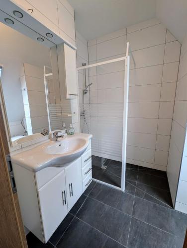 Komplettapartment 4, Kuche, WLAN, Parkplatz in Twist