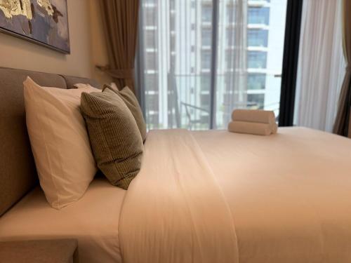 ASHRI HH Condo In Riviera Meydan, Дубай (фото 5)