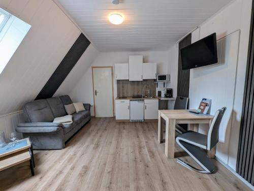 Pensionszimmer 5, WLAN, Kuche, Parkplatz in Twist