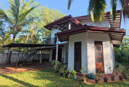 المنظر الخارجي, Kumara Guest House in بلدة أنورادهابورا