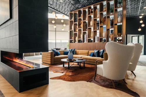 Létesítmények, Luxury Apartments by Hyatus White Plains in White Plains (New York)