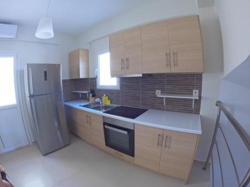 Elegant 4BR Maisonette For Families and Groups in Posidonia