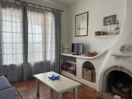 BERGANTIN 109 by SOM Menorca, Fornells (fotografie 7)