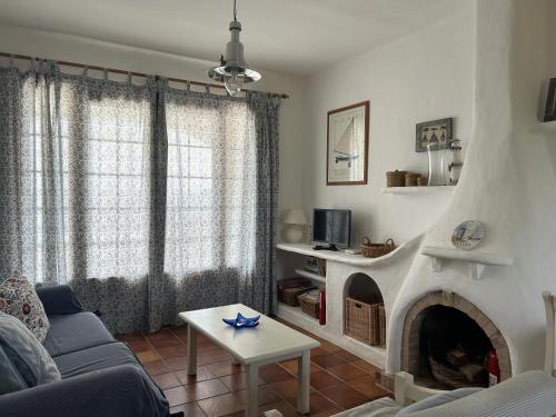 BERGANTIN 109 by SOM Menorca, Fornells (fotografie 6)