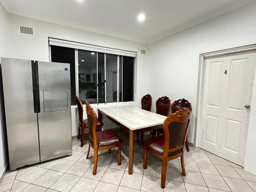 Queen Room in Hurlstone Park - CS1 in Marrickville