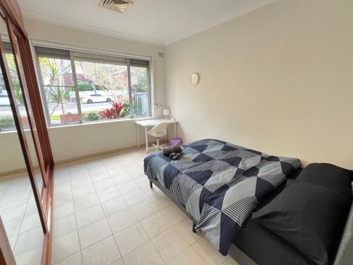 Queen Room in Hurlstone Park - CS1 in Marrickville
