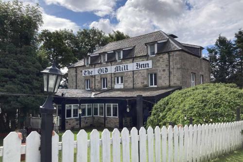 The Old Mill Inn, Dyke