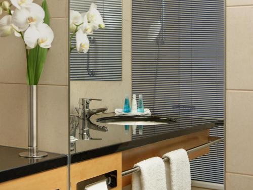 Steigenberger Airport Hotel Amsterdam - image 3
