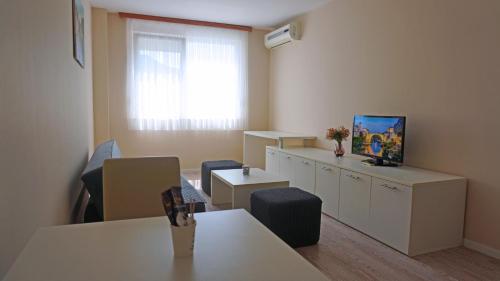Apartments MM City Mostar - image 3