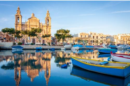 Tuvākā izklaides vieta, Front Row Malta - Grand Harbour Home with Iconic Valletta Views in Birgu