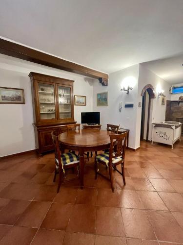 Létesítmények, Chianti Villa with Private Park, 2 Apartments & Panoramic Views in Talciona