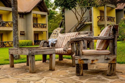 Bassein, Weruweru River Lodge in Weru Weru