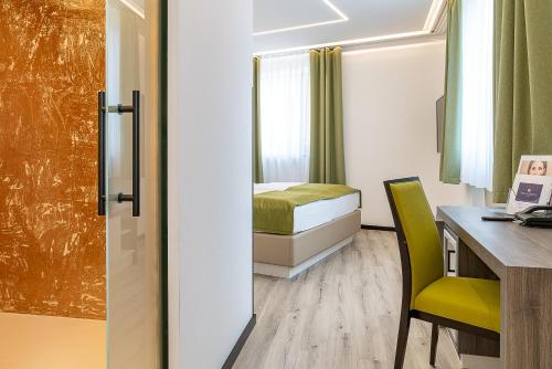 CHRIZZ Rooms - image 4