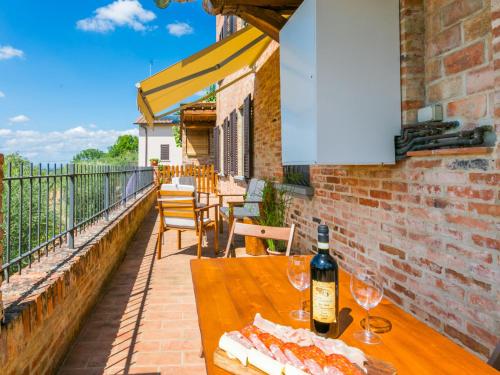 Apartment Le rondini by Interhome in มอนเตปุลชาโน