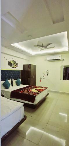 Hotel Meri & Residency - image 3