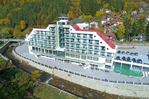 Viesnīcas āriene, Hotel Bela Jela in Lukovo