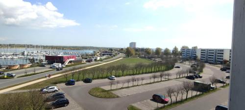Weitblick in Sudstrandpromenade
