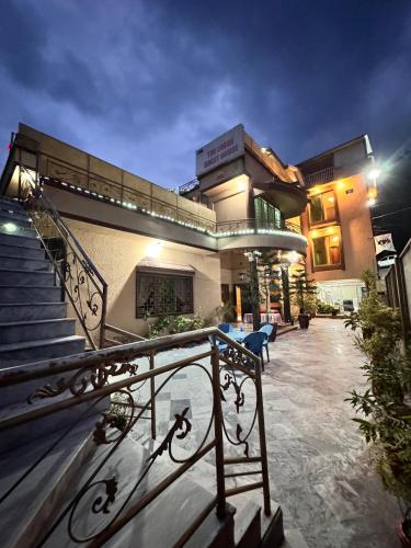 The lodge Guest House