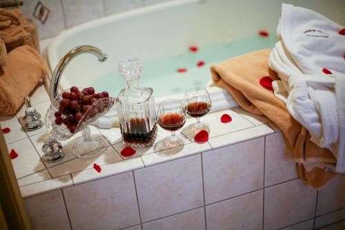 Haven By The Sea B&B - 화장실